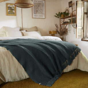 GABIN fringed bedspread