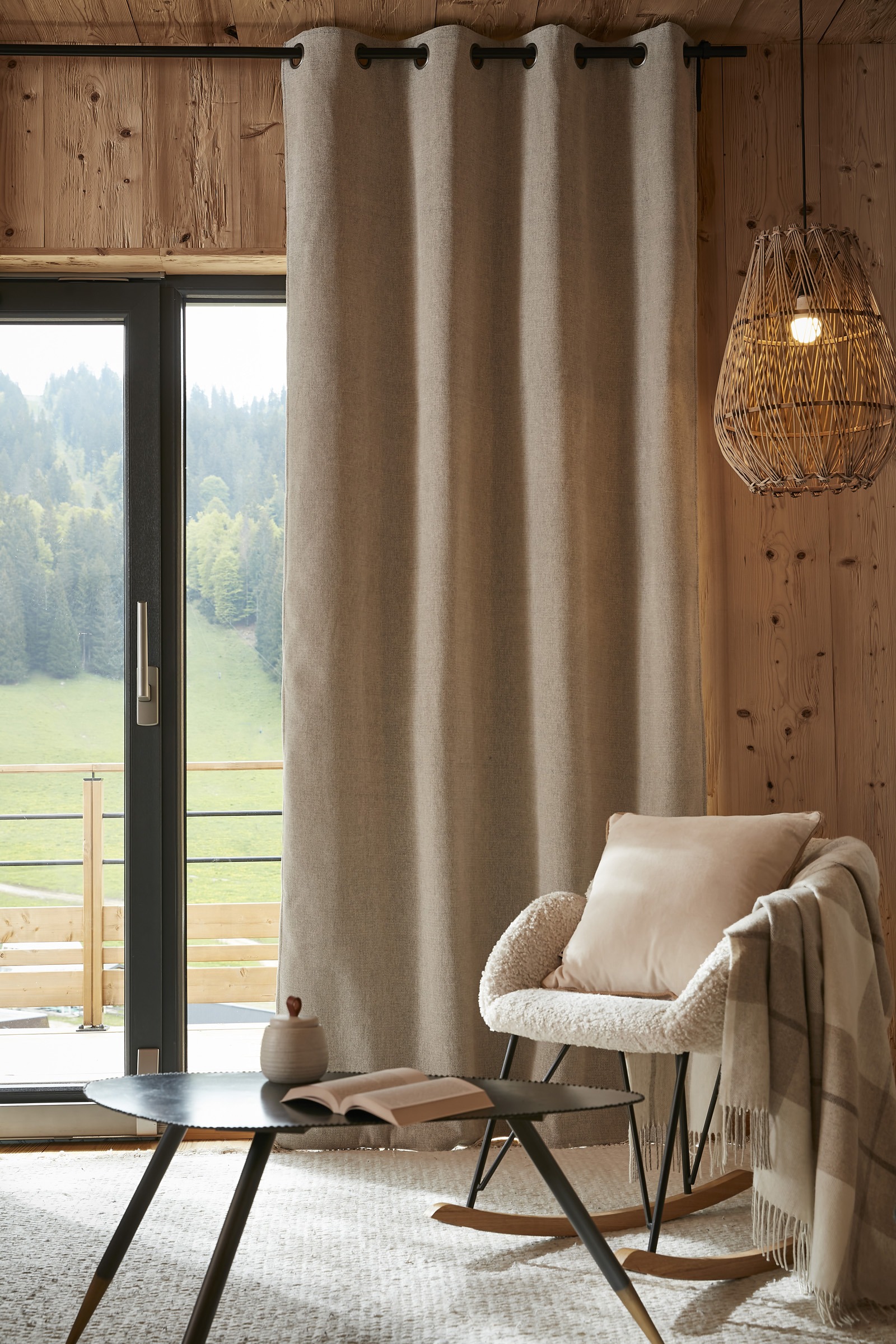 BJORN-amb-RideauOccultant-140x260-pampa