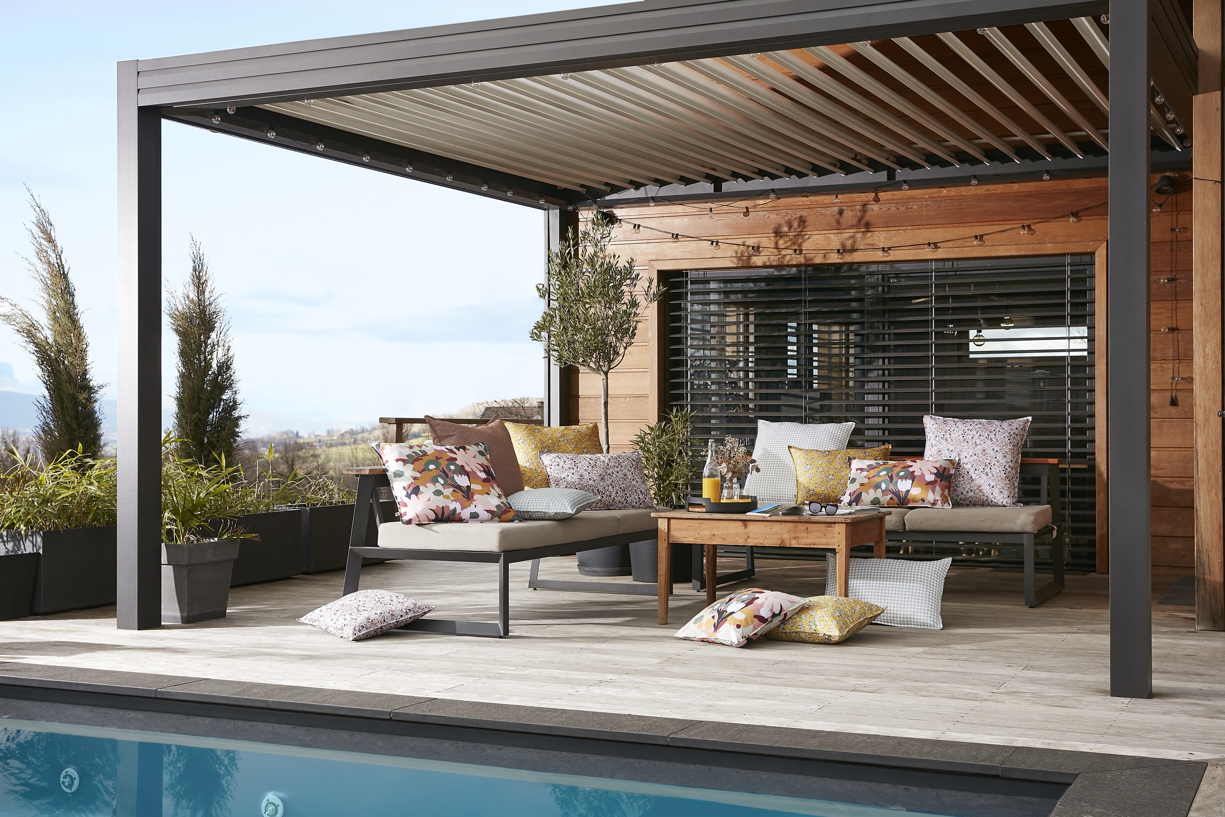 CAPUCINE-LEANE-MANON-VICKIE-amb-TDJ