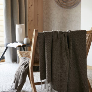 Wool fringed throw MARIUS