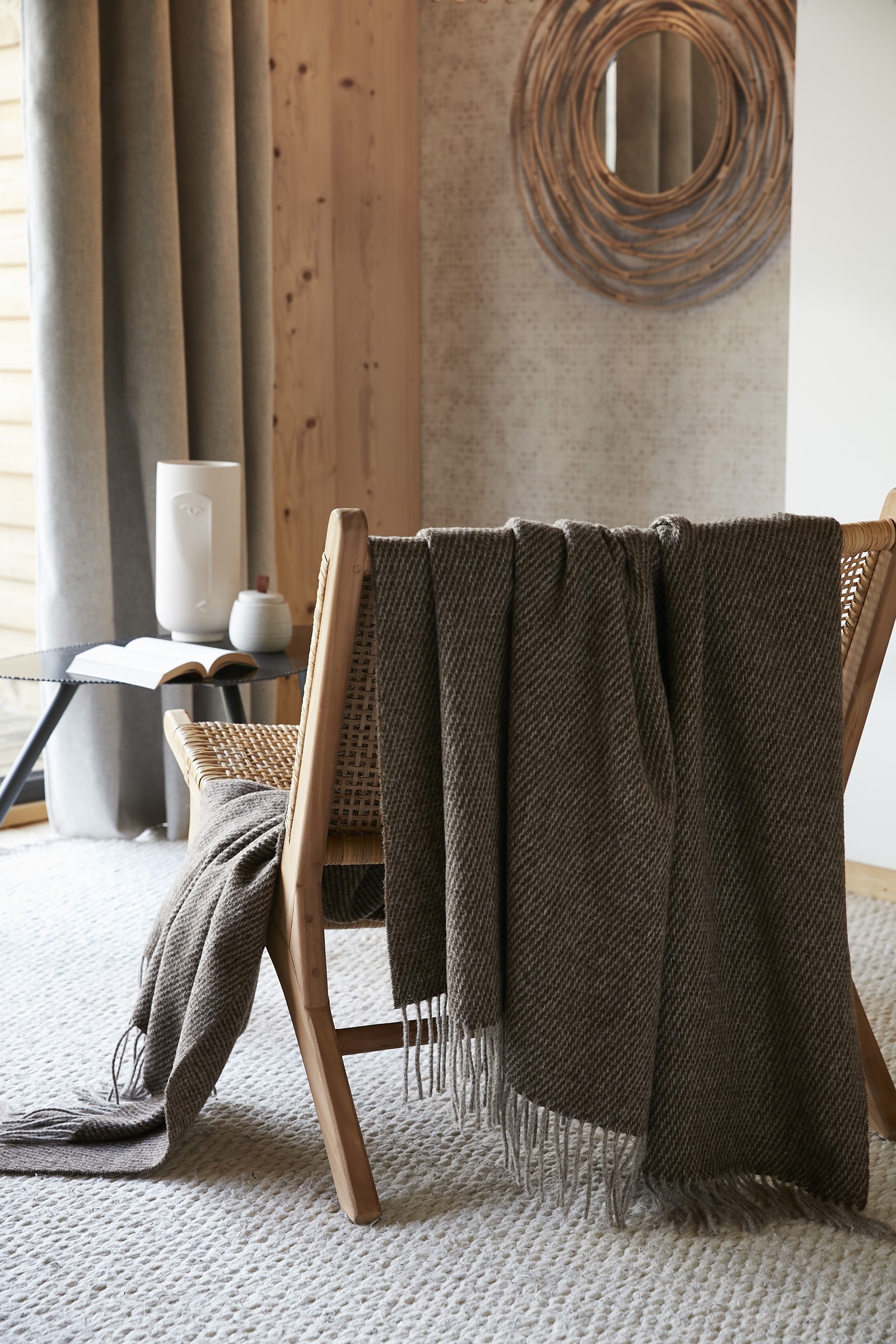 MARCEAU-amb-PlaidLaine-140x200