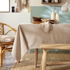Nappe VICKIE Ficelle sur une table