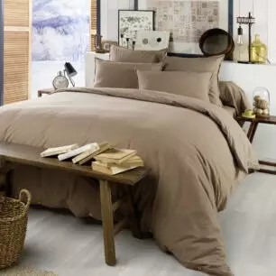 CANDICE Ficelle bedding in a bedroom