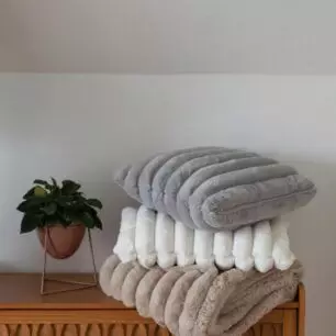 Alice bedspread