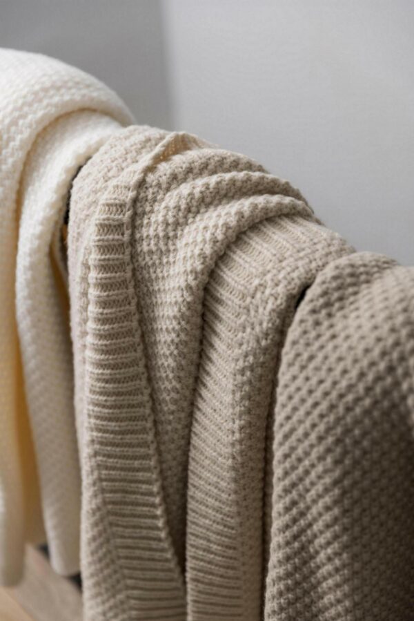 Plaid tricot recyclé Danilo 130 x 160 - Naturel