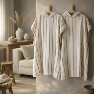 Marina Poncho 95 x 80