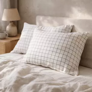 Oscar Milk pillowcase