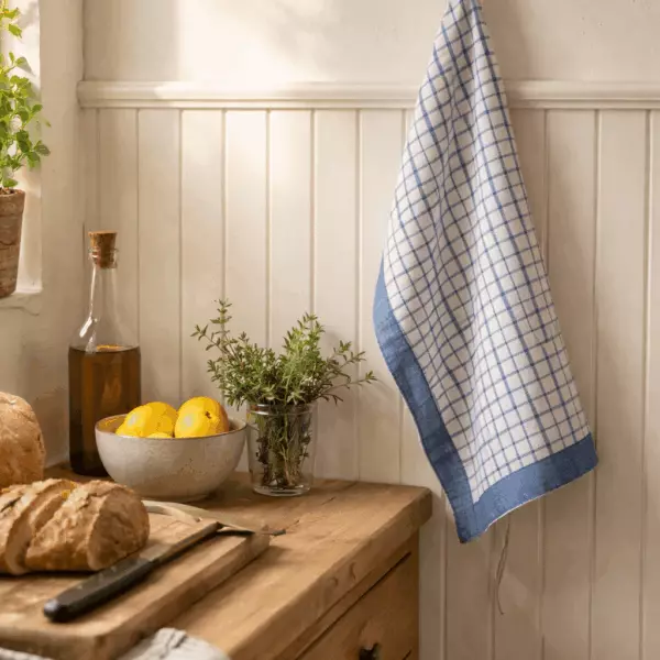 Evan recycled tea towel, white/blue, 50 x 70 cm