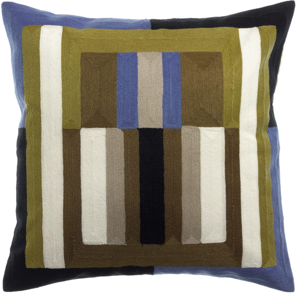 Coussin Jason avec broderies, coloris « cèdre »