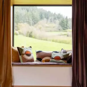 Cojín Eol con bordados, color « burdeos »