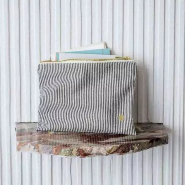 Finette Caviar Pouch
