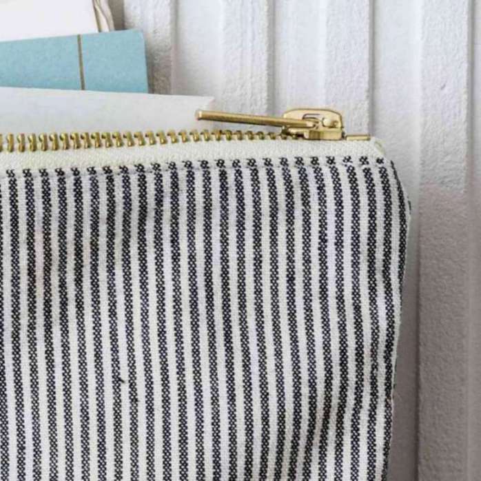 Pochette Finette Caviar – Image 9