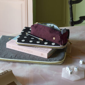 Housse ordinateur Basile Caviar