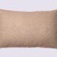Coussin rectangulaire ANTON en coton texturé avec franges