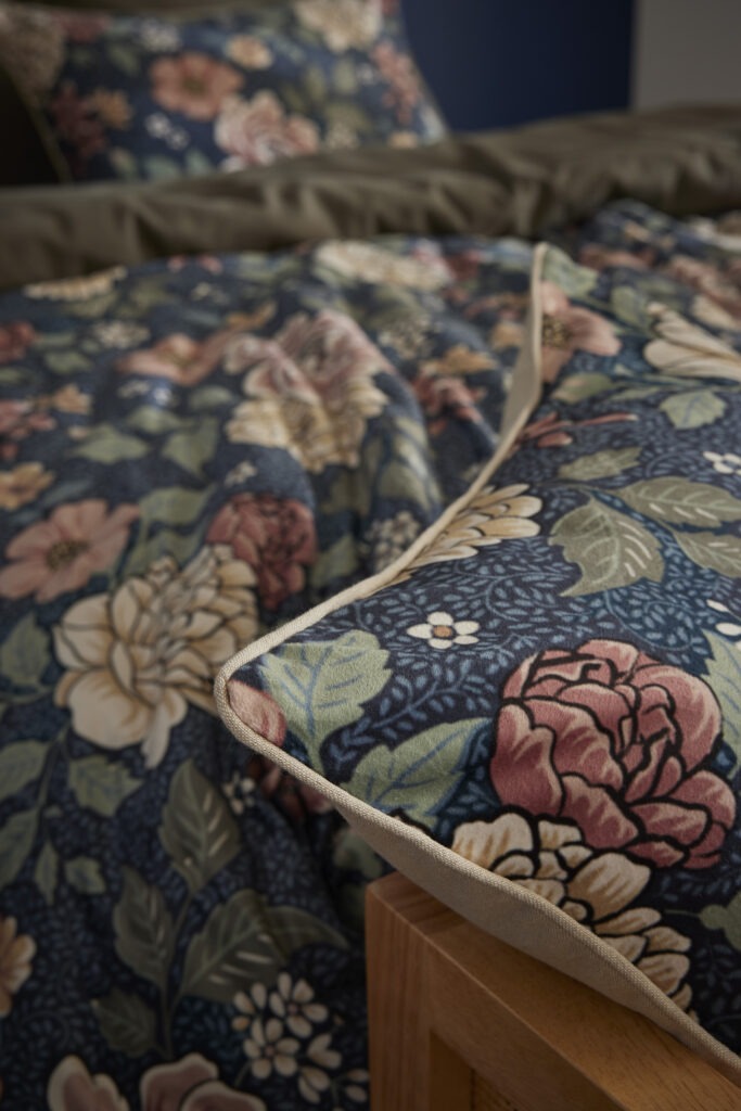 Ambiance décoration avec le coussin AUGUSTINE 40 × 60 cm