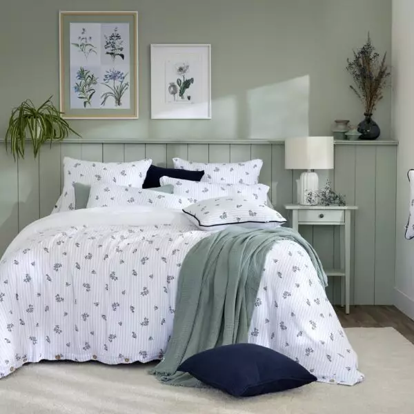 Camera da letto con il copripiumino ELEONORE