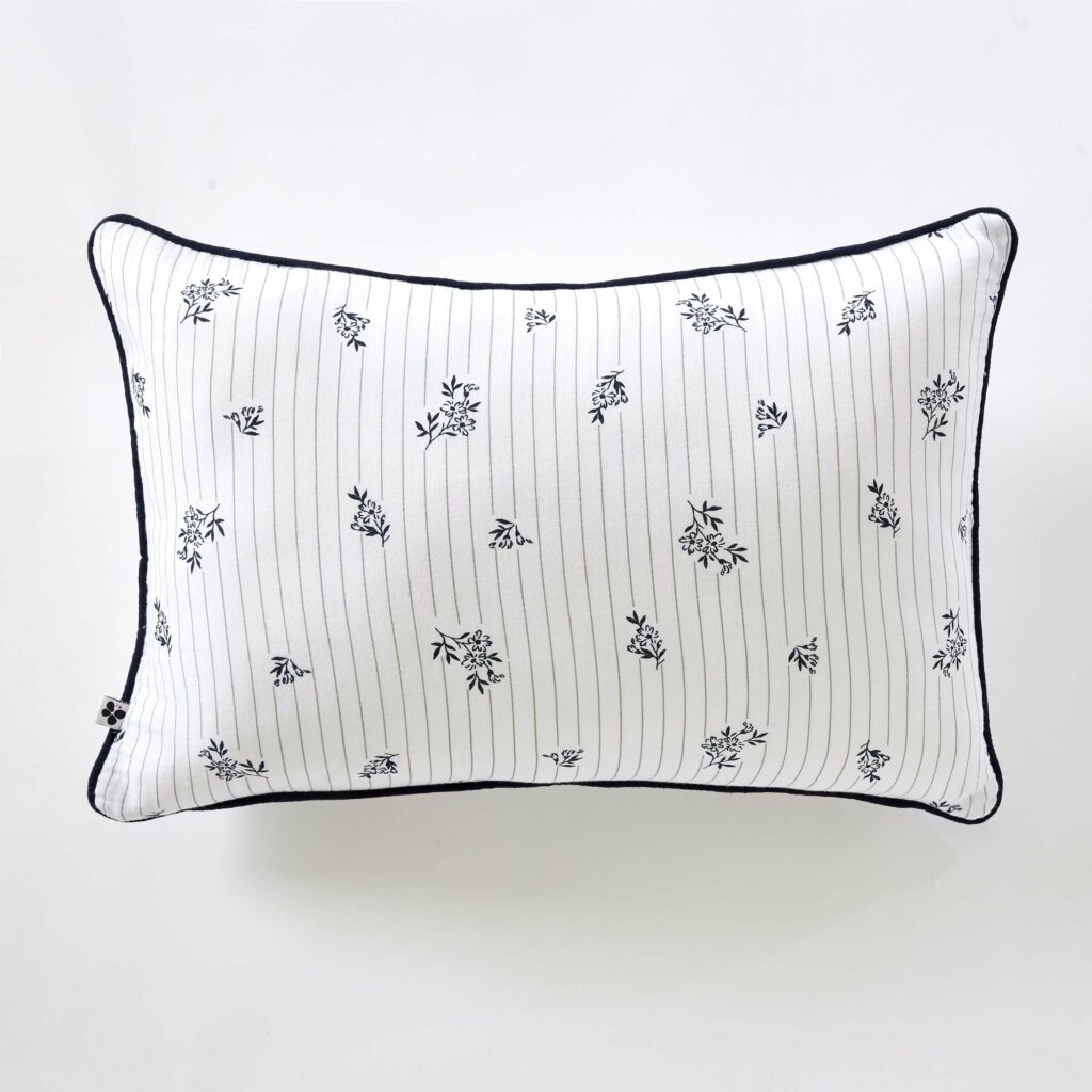 Coussin ELEONORE en double gaze de coton 40 × 60 cm