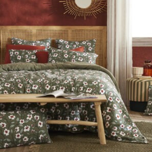 Chambre avec la housse de couette FLORA