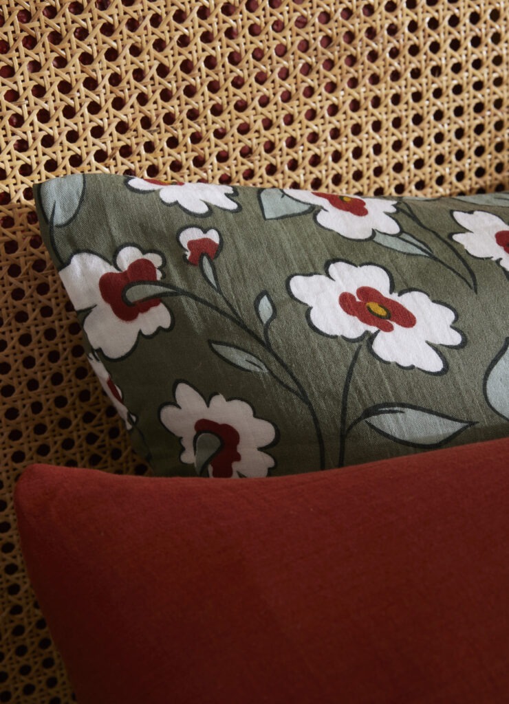 Détail de la taie FLORA 60 × 60 cm