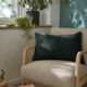 Coussin GAÏA Sapin 40 × 60 cm dans un intérieur