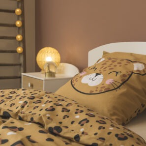 Ambiance chambre avec la parure LOLA