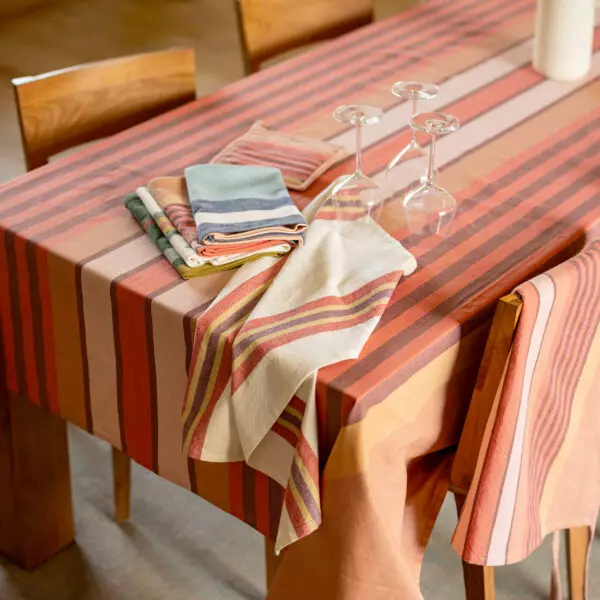 Recycelte Tischdecke Yuna, beschichtet